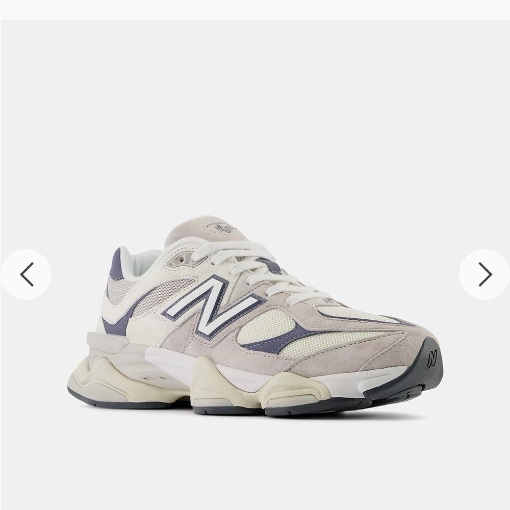 New Balance Women's Sneakers in Cream, Light Gray and Navy